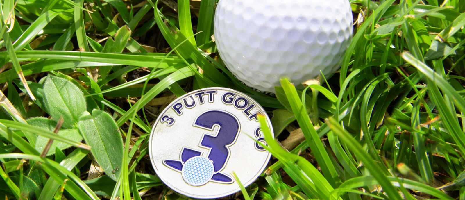 Looking for cool golf coin markers? Discover awesome designs to personalize your golf game now.