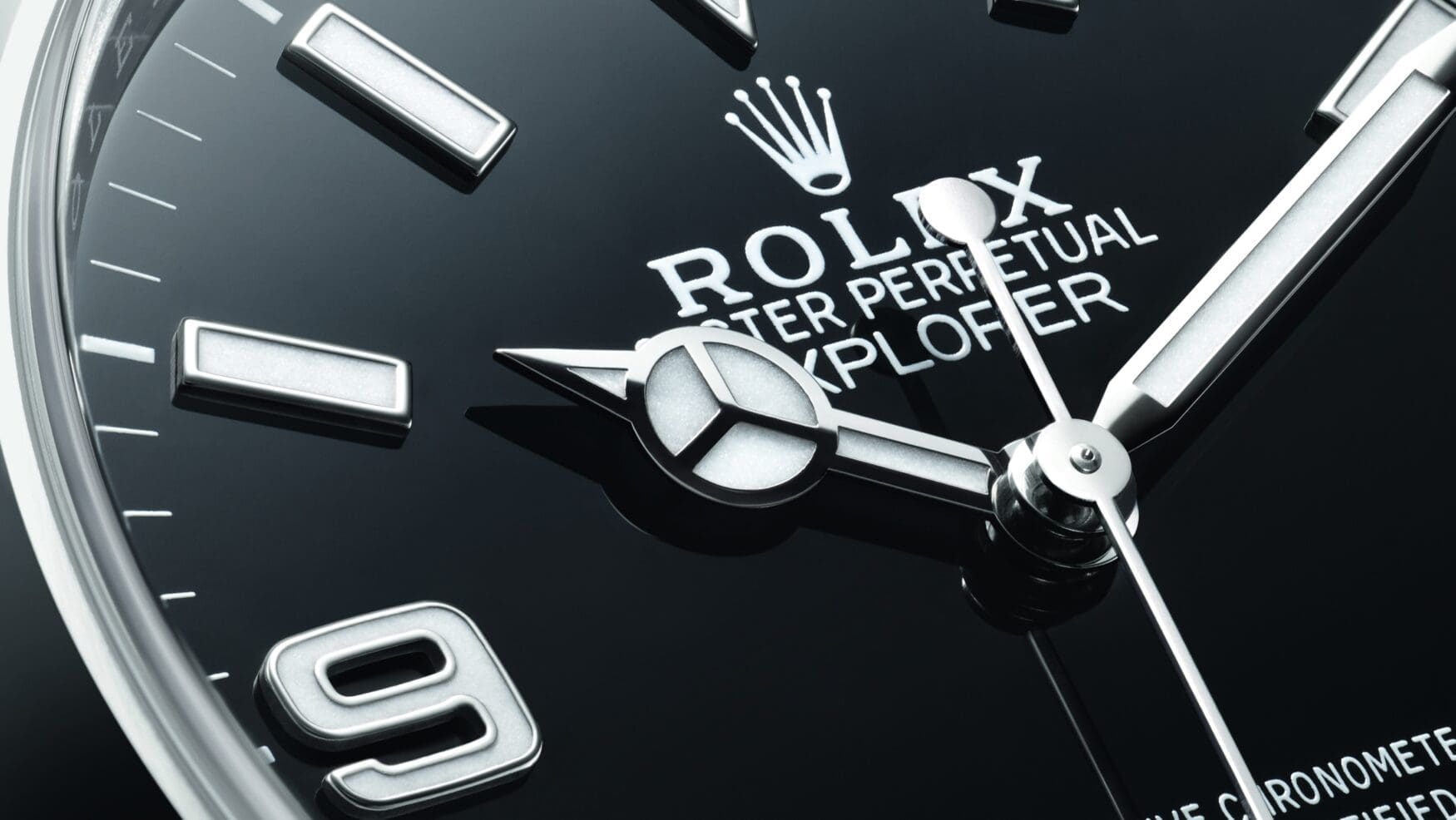 What are mercedes watch hands? Here is everything you need to know about this iconic watch style.