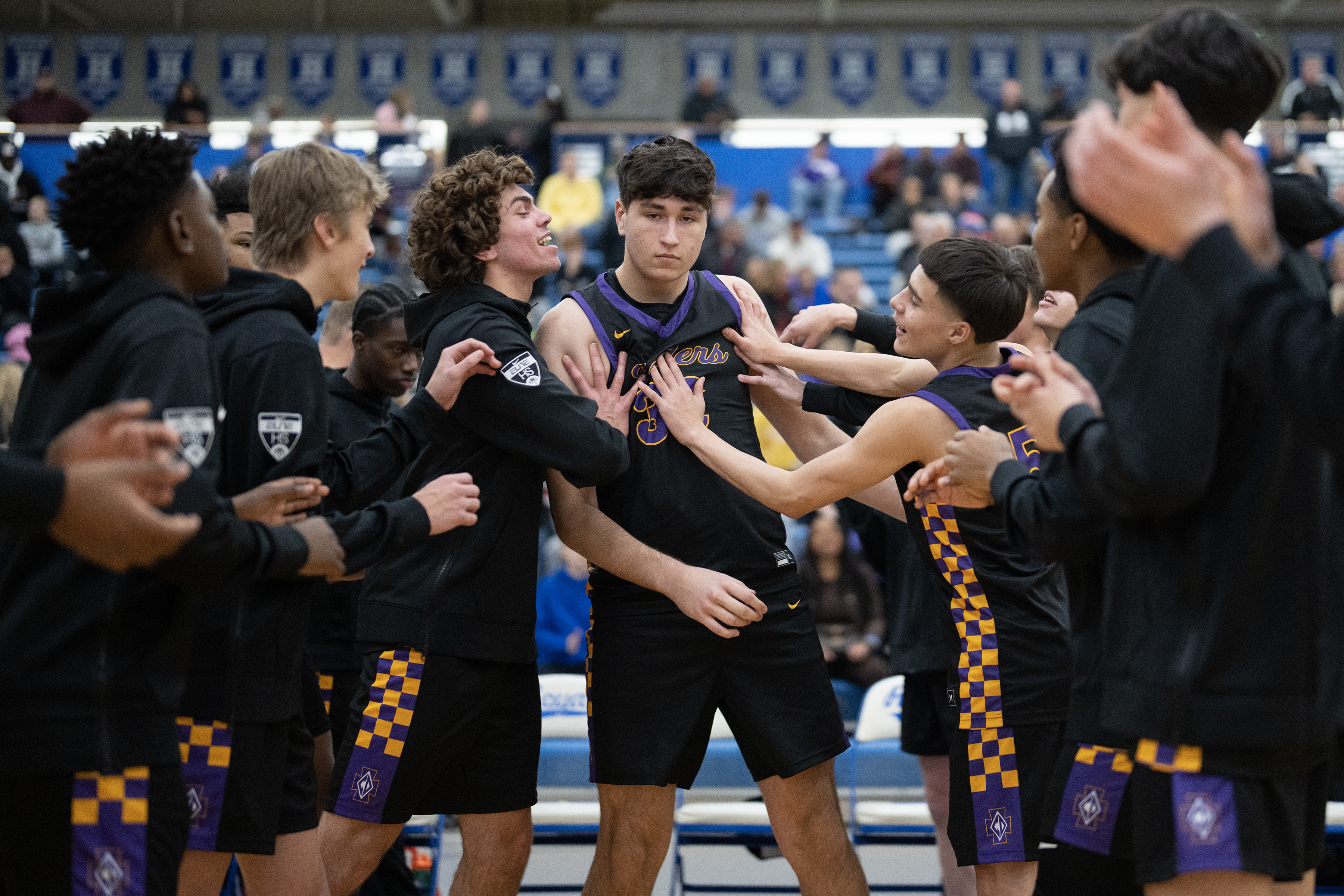 Where can I find Minnesota prep basketball team rankings? (See which high schools are currently leading the state)