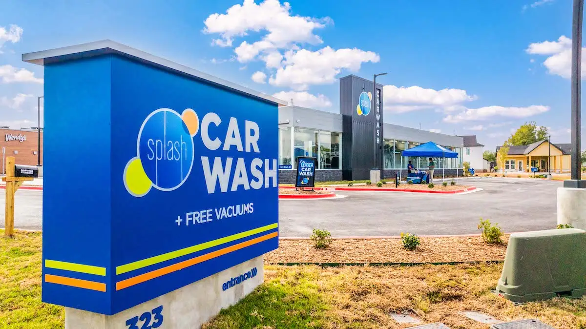 Why consider splash car wash careers? Explore great benefits and join our friendly, growing team now!