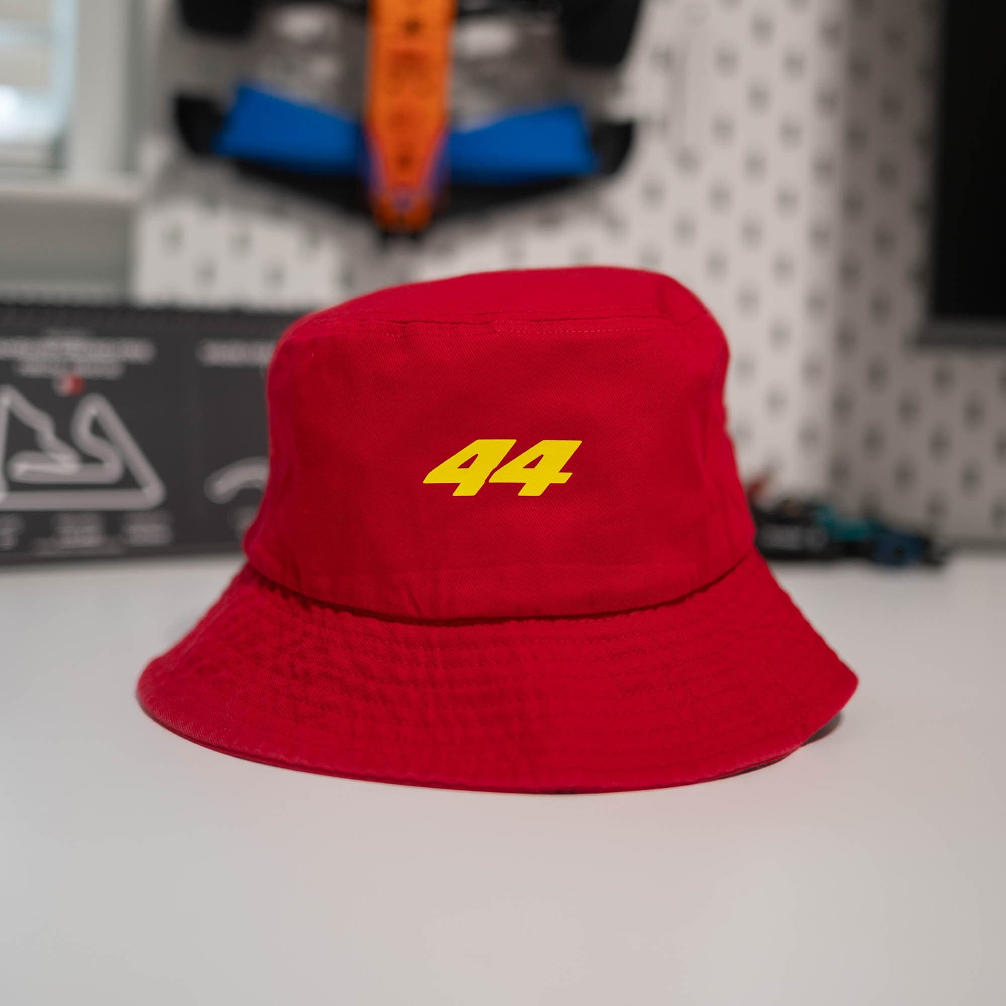 Which lewis hamilton bucket hat should I buy? We help you pick the best one.