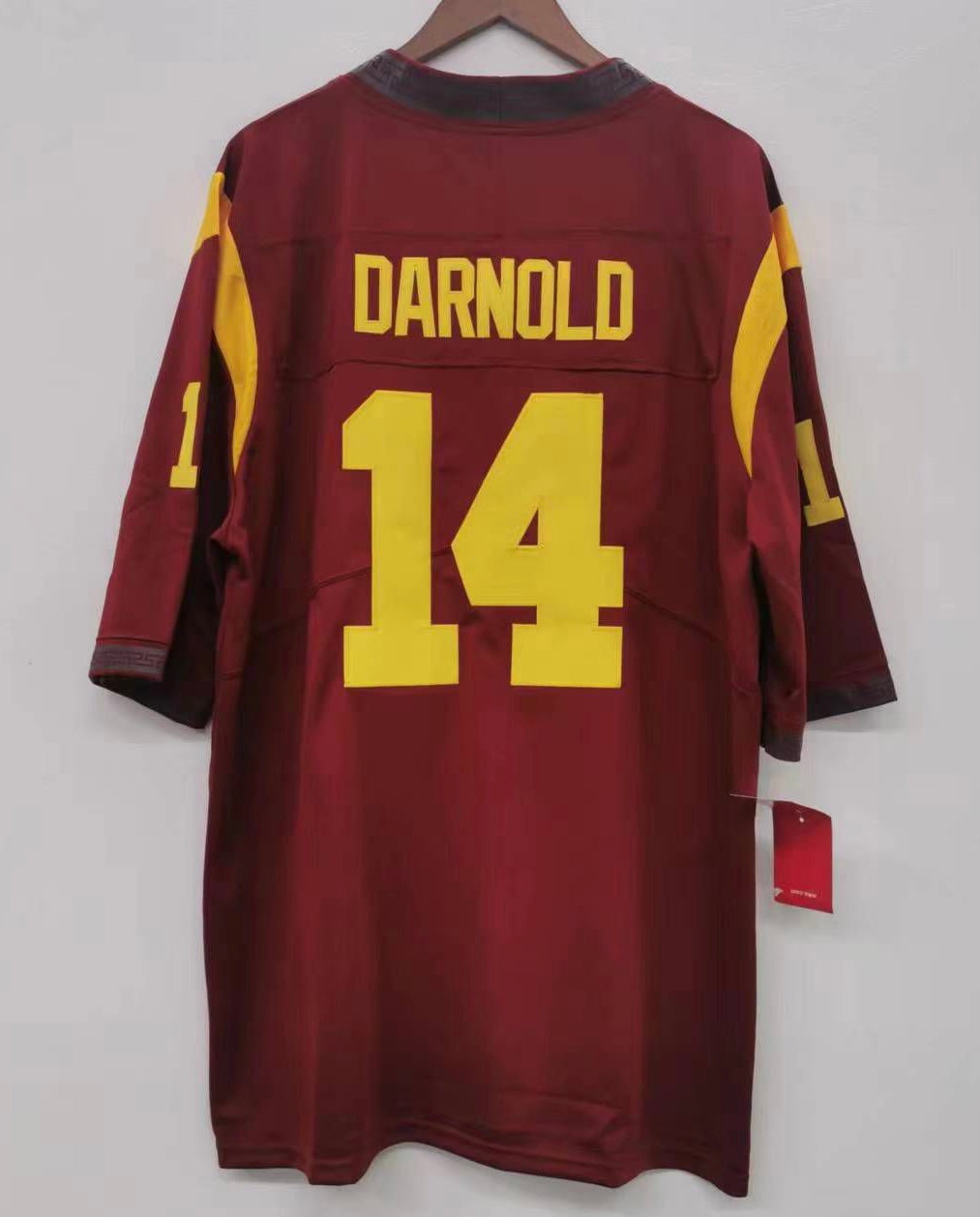 Choosing your usc sam darnold jersey (What you need to know about sizes and styles for real fans)