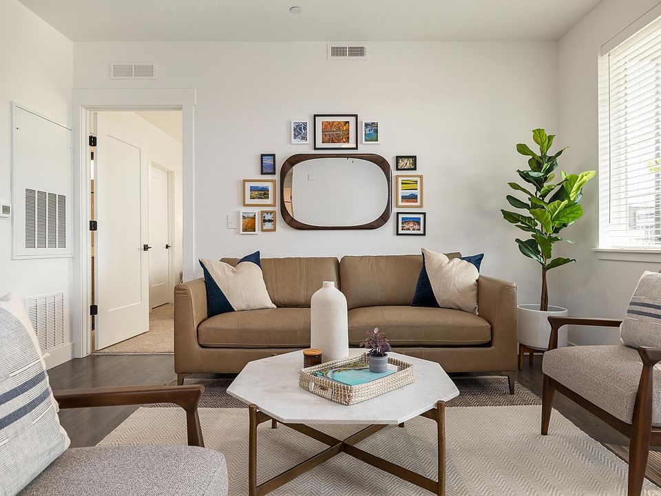 Why Choose Olivia Home? Discover Why Its Best for a Comfy and Modern Apartment.