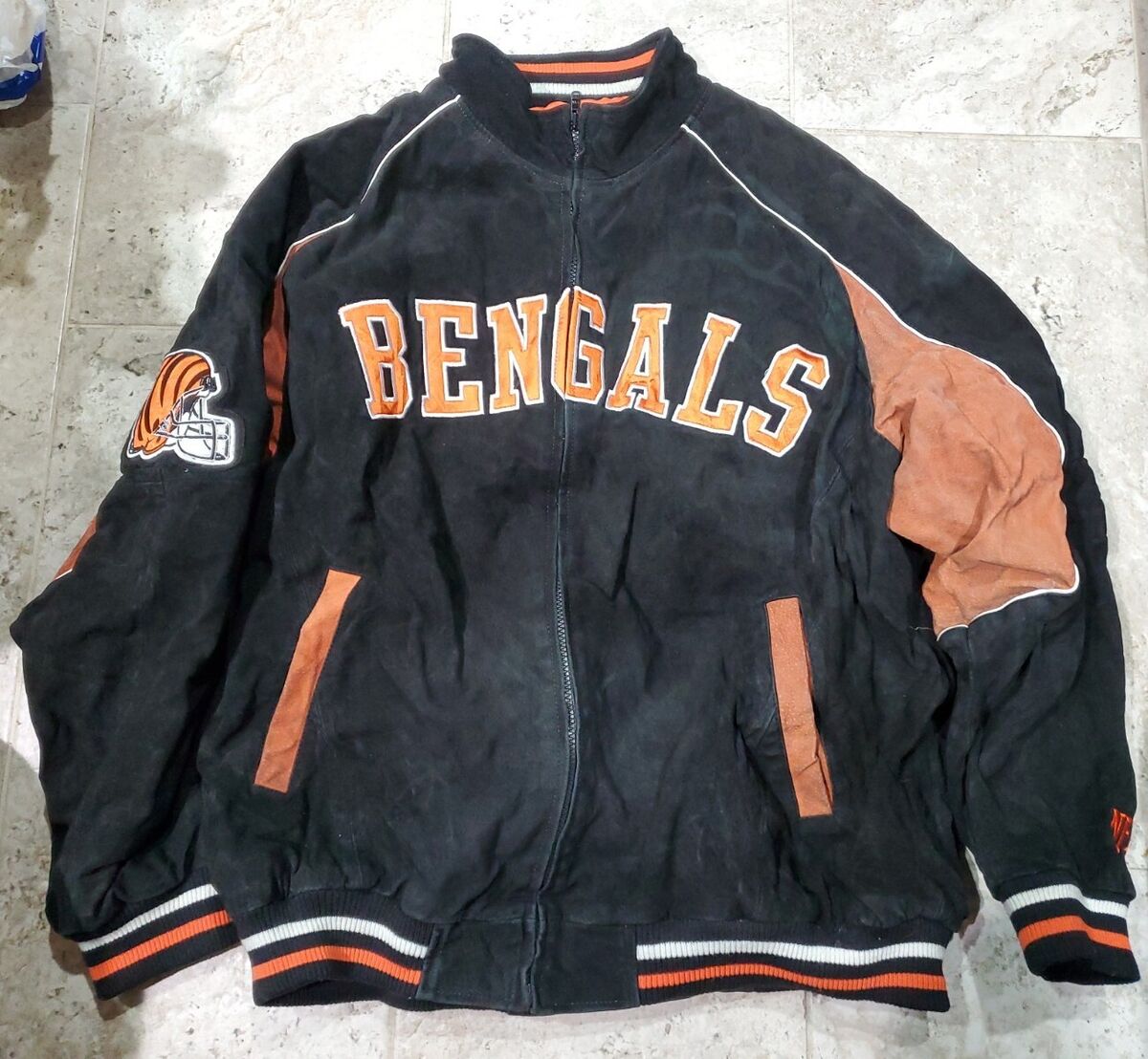 Looking for a great cincinnati bengals leather jacket? (Check out these top picks for every true fan)