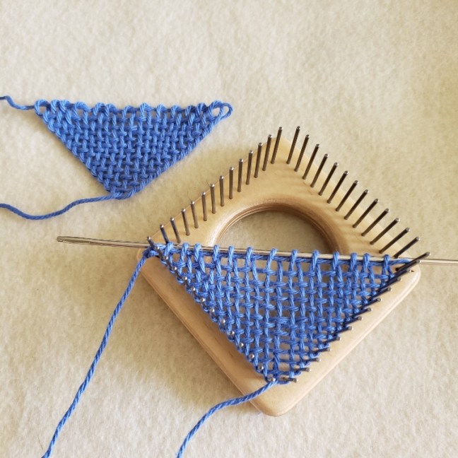 Are Triangle Looms Easy for New Weavers? Yes! Start Your First Cool Project Today Easily!