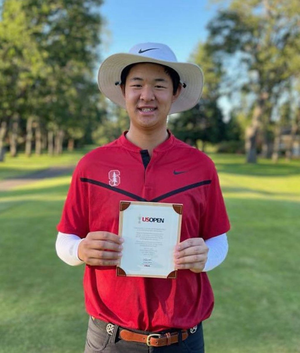 Who is Alex Yang golf? Discover the story of Alex Yang golf and his rise in the professional sport.