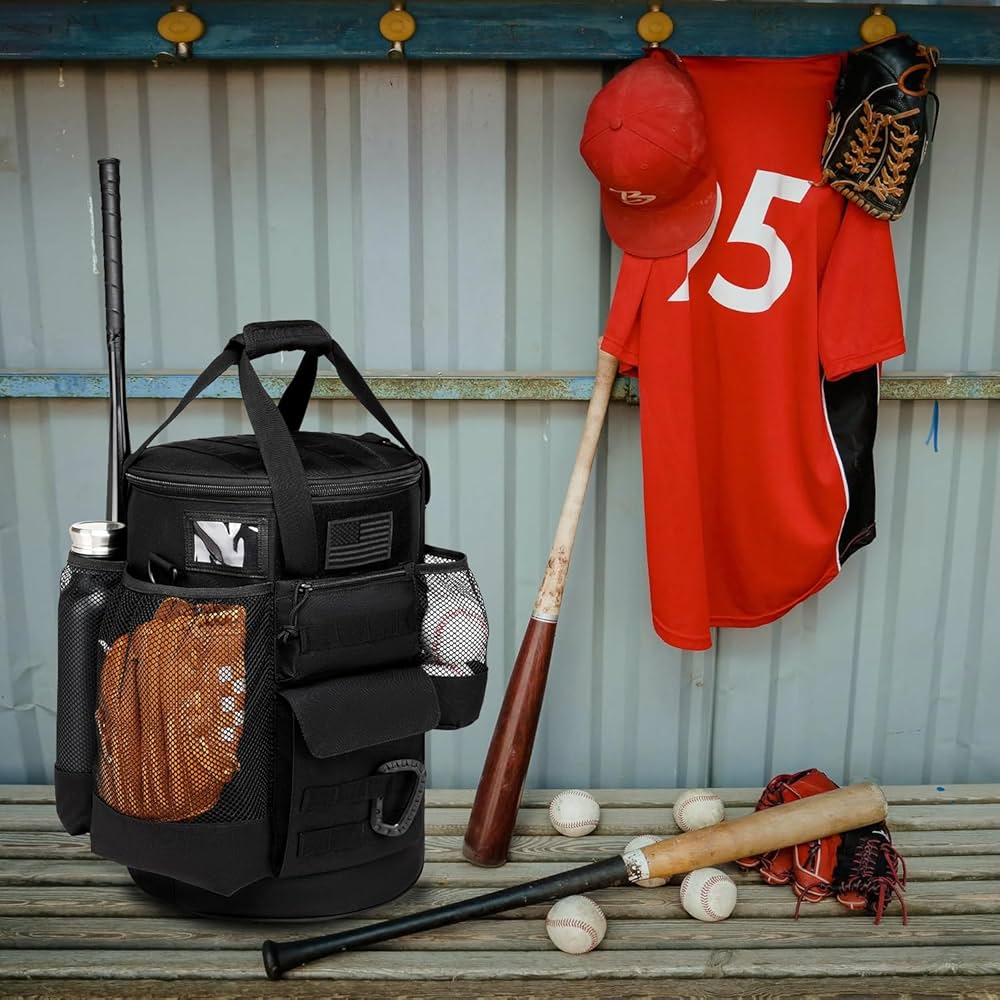 How to pick a great baseball bucket bag? Easy tips to find the perfect one for you.